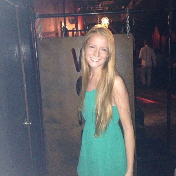 Meet Your Posher, Delaney! - Picture 4 of 5